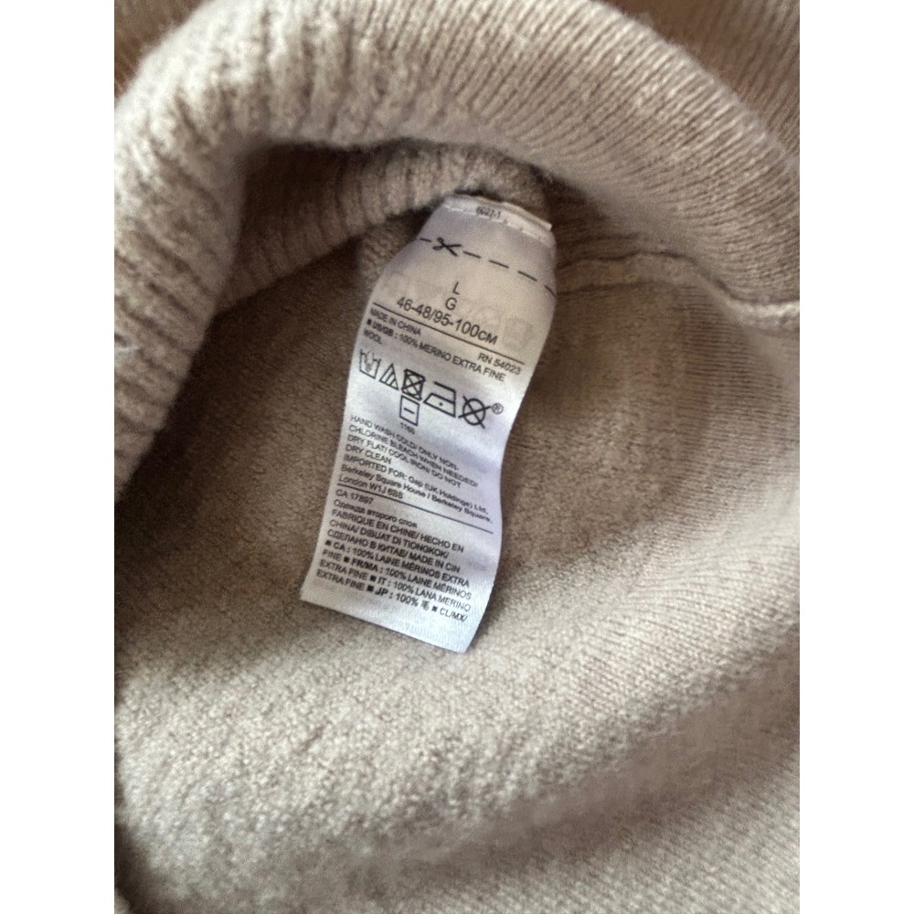 Banana Republic Beige Merino Wool Cardigan Sweater Womens M Ribbed V-Neck - Picture 4 of 9